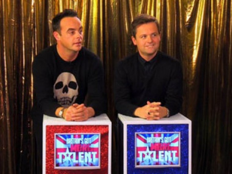 Ant and Dec play Blankety Blank